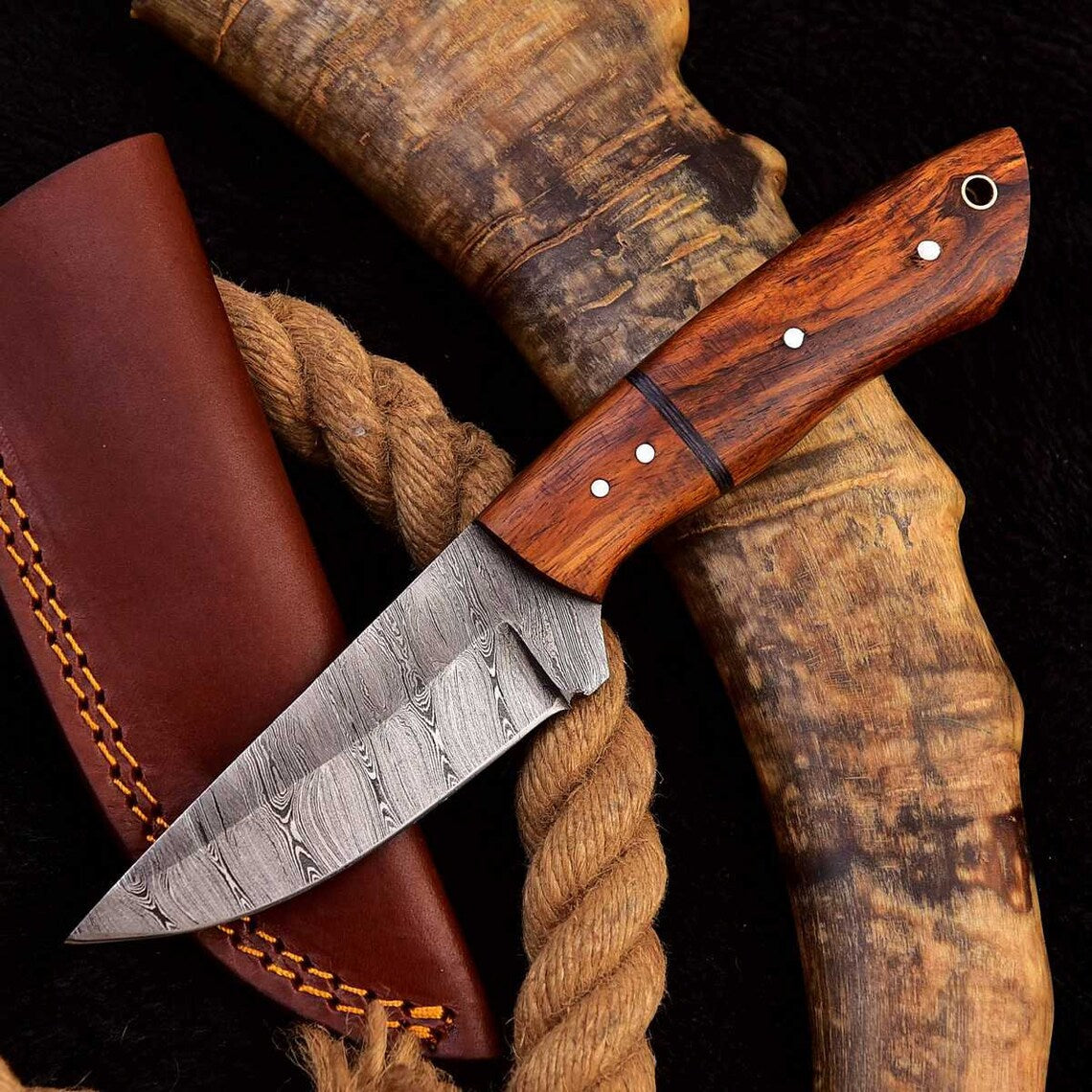 Custom Handmade Damascus Steel Skinning Knife with Rosewood Handle, 7.25-inch