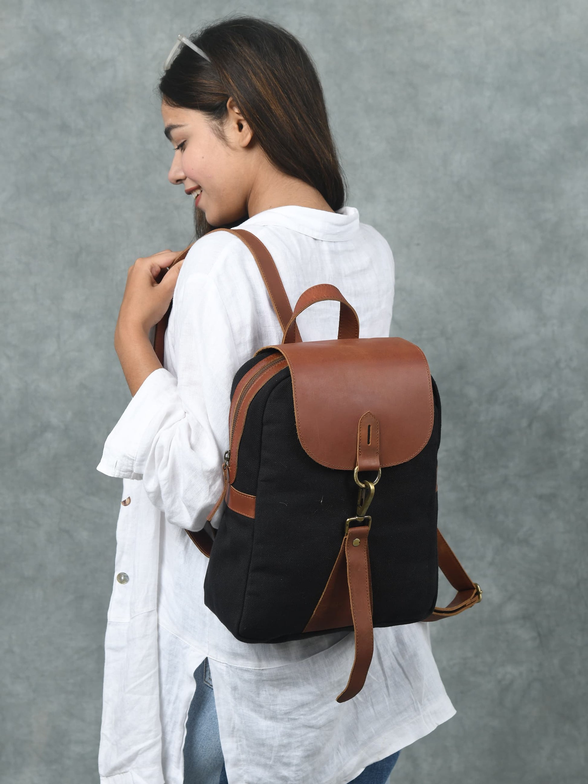 brooklynandbaileyshop.com mini backpack The Mini Bailey Canvas – SCY-Dist.com
