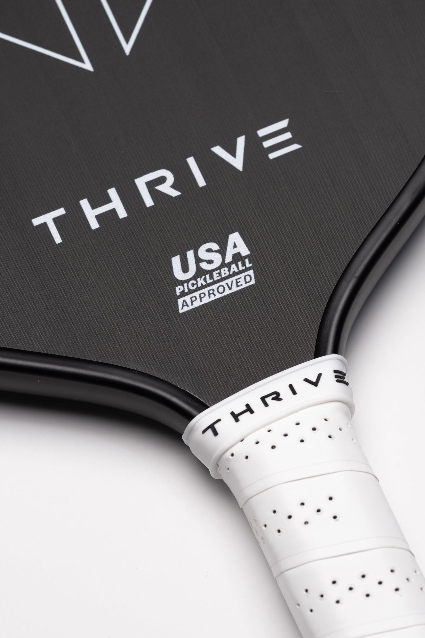 THREAT 16 SINGLES Includes custom weight card, paddle cover, paddle eraser, and lead weights.