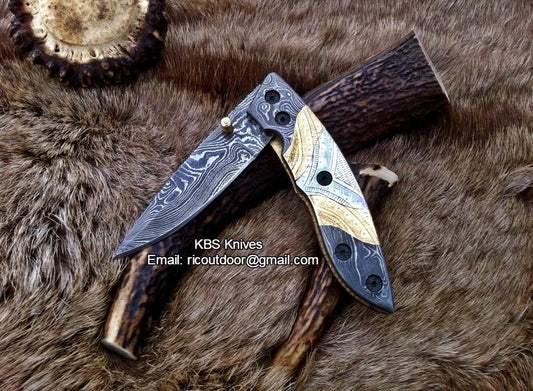 Hand Made Damascus Folding Knife