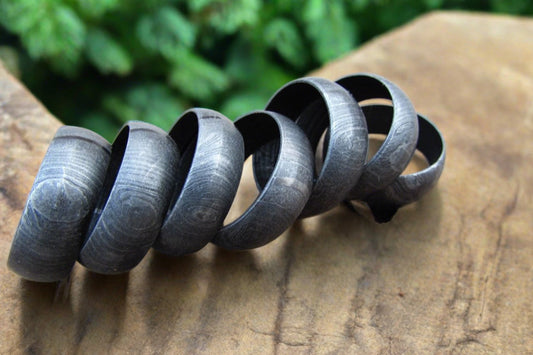 Damascus Steel Groom's Ring: A Personalized Masterpiece
