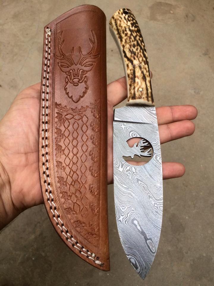 Premium Custom Handmade Best Deer Hunting Knife – Damascus Steel & Antler Handle