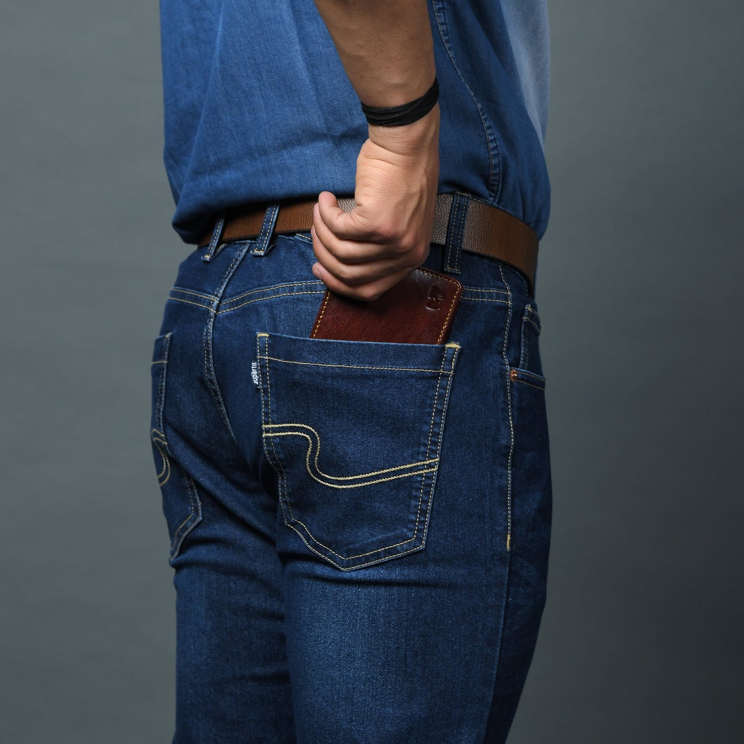 Ryan Classic Bi-Fold Wallet