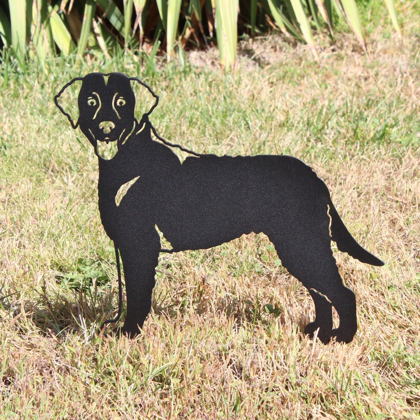 Chesapeake Bay Retriever Metal Art – Handmade Steel Dog Silhouette