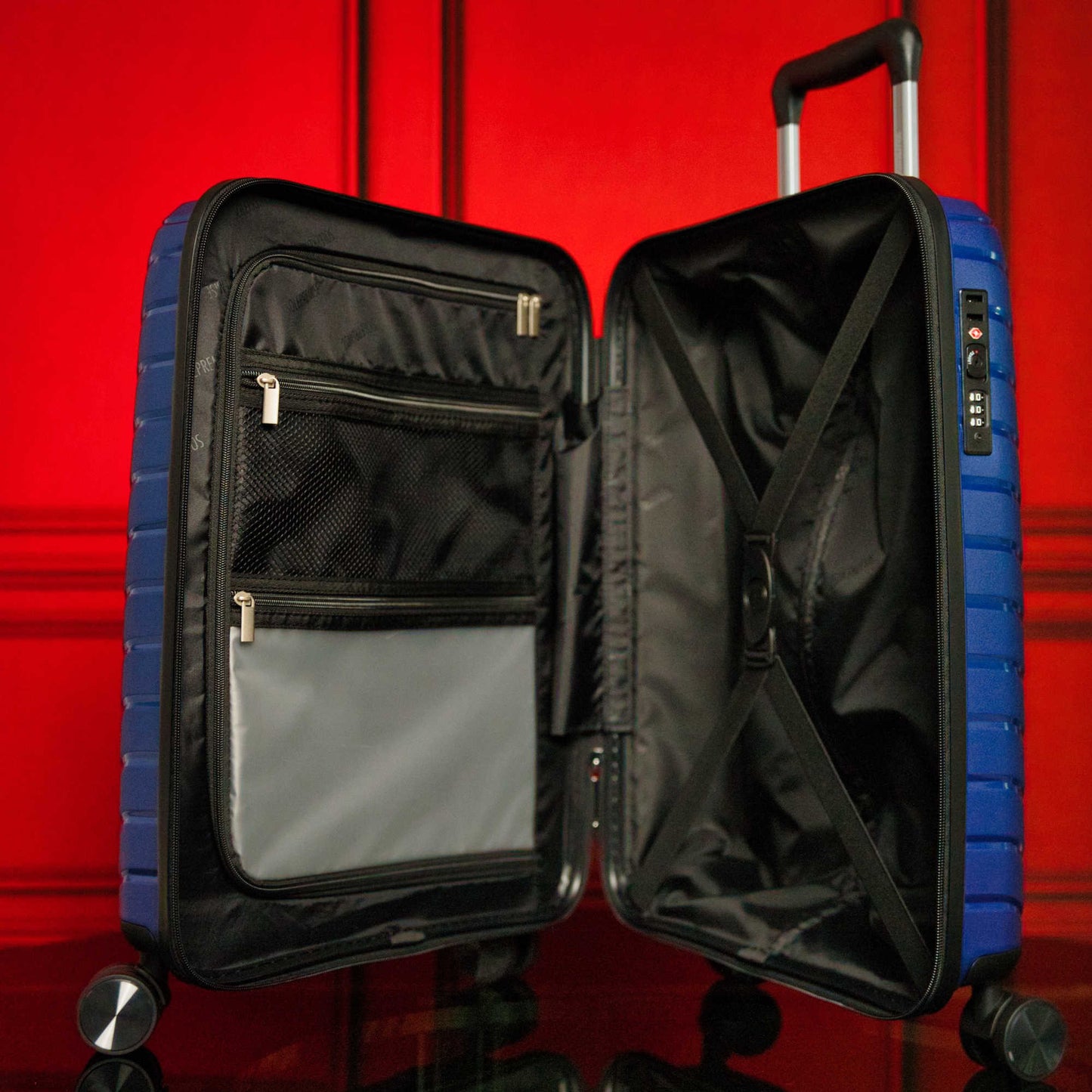 24-inch Blue Hardcase Roller Luggage