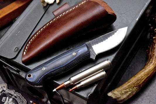 Custom Handmade Hammered VG10 Stainless Small Hunter Camping Blade Camp Knife