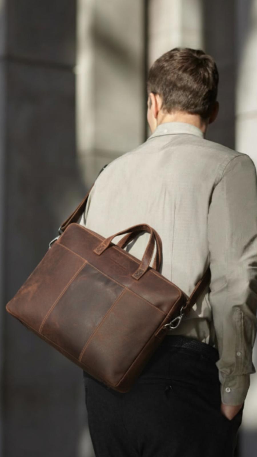 Santiago Laptop Sleeve 16" Chestnut