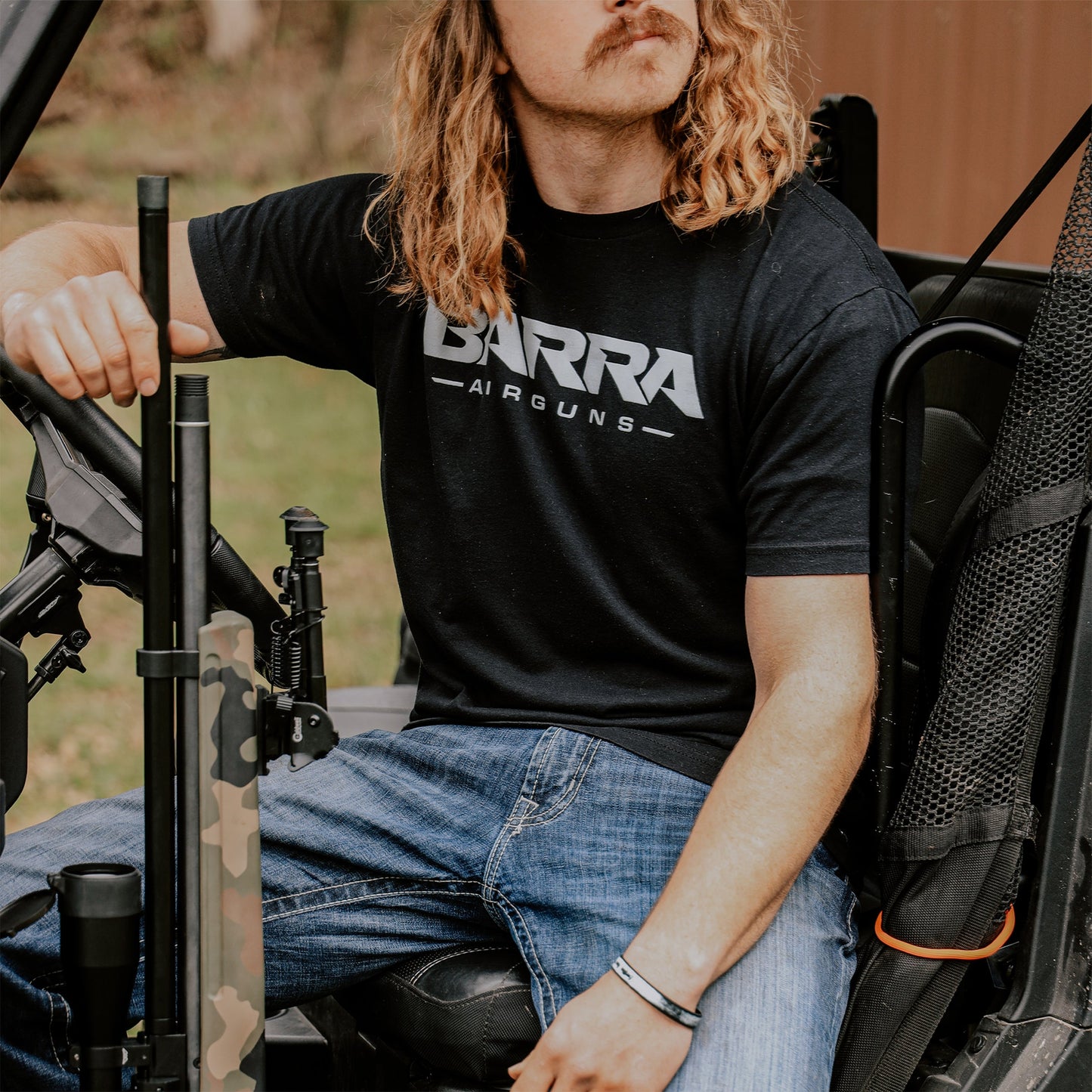 Classic Logo Men's T-Shirt - Black