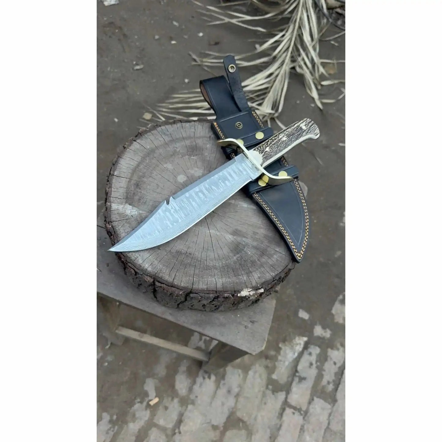 Frontier Bowie Style Hand Forged Damascus Steel Knife with Brass S-Guard, Clip Point Blade, Cut Hook, Stag Handle, Full Tang with Leather Sheath – JW SteelCrafts