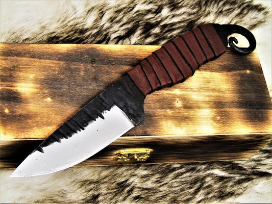 Custom Handmade Hand Forged Carbon Steel Hunting Skinning Knife