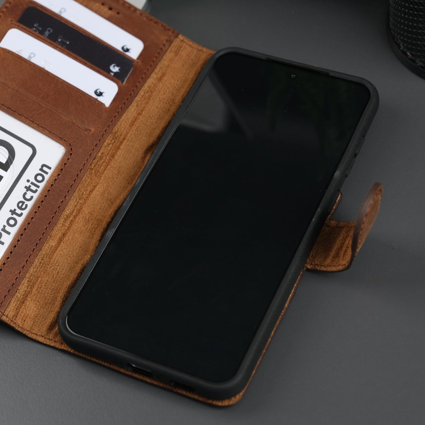 Leather Samsung Galaxy S25 Plus Wallet Case | Buffalo