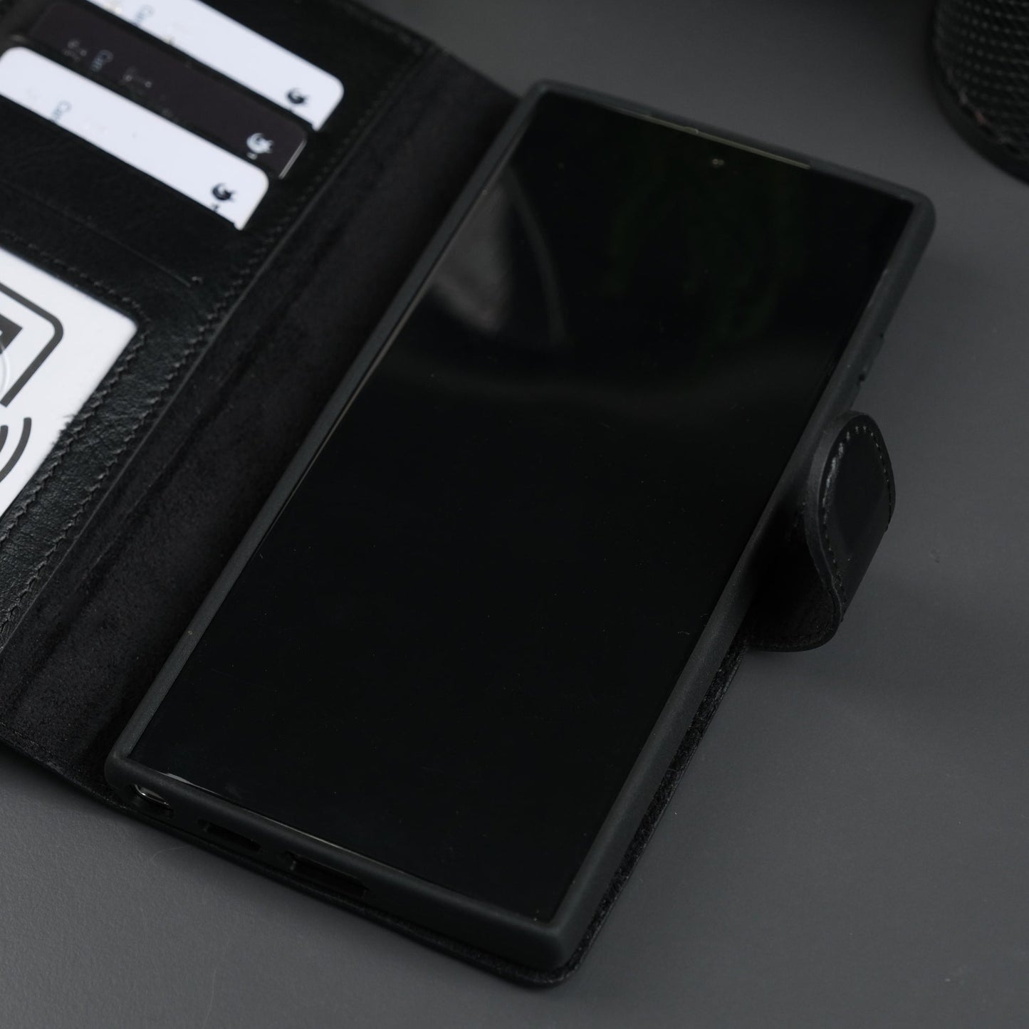 Leather Samsung Galaxy S25 Ultra Wallet Case | Buffalo