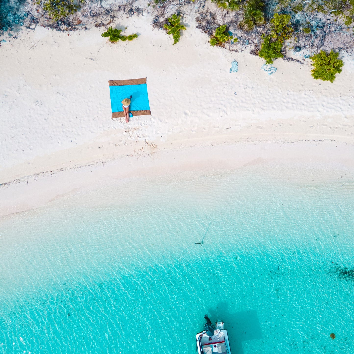 Grand Trunk Parasheet® Beach Blanket