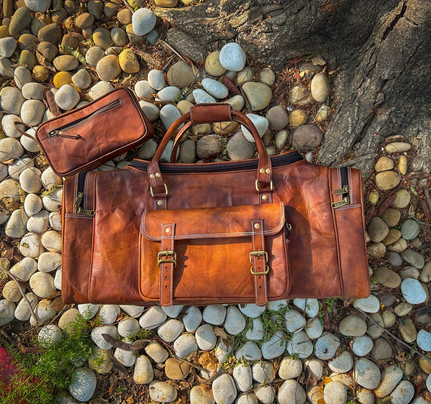 Walker Leather Weekender Bag + Free Toiletry