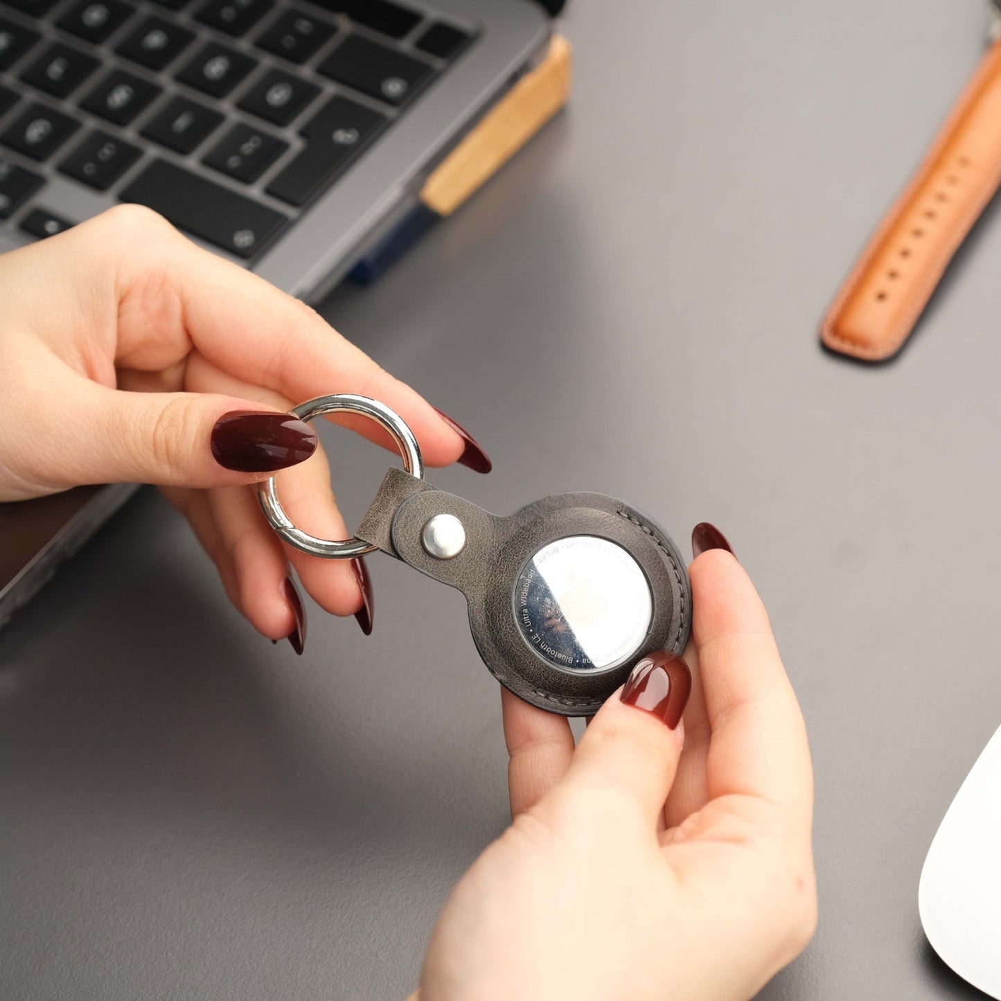 Saratoga Leather AirTag Holder