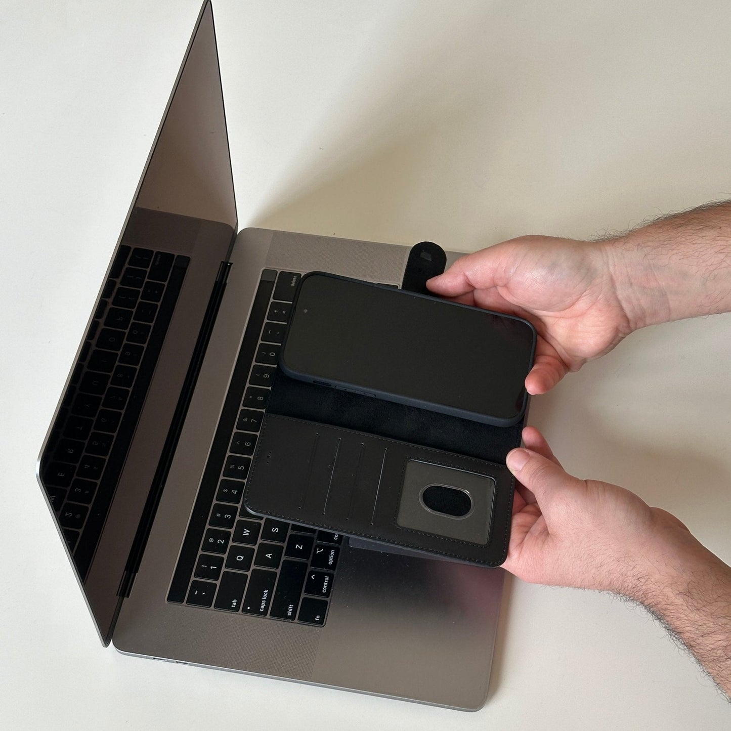 Vegas Premium Leather iPhone 15 Pro Wallet Case with MagSafe | Detachable RFID Blocking Luxury Wallet