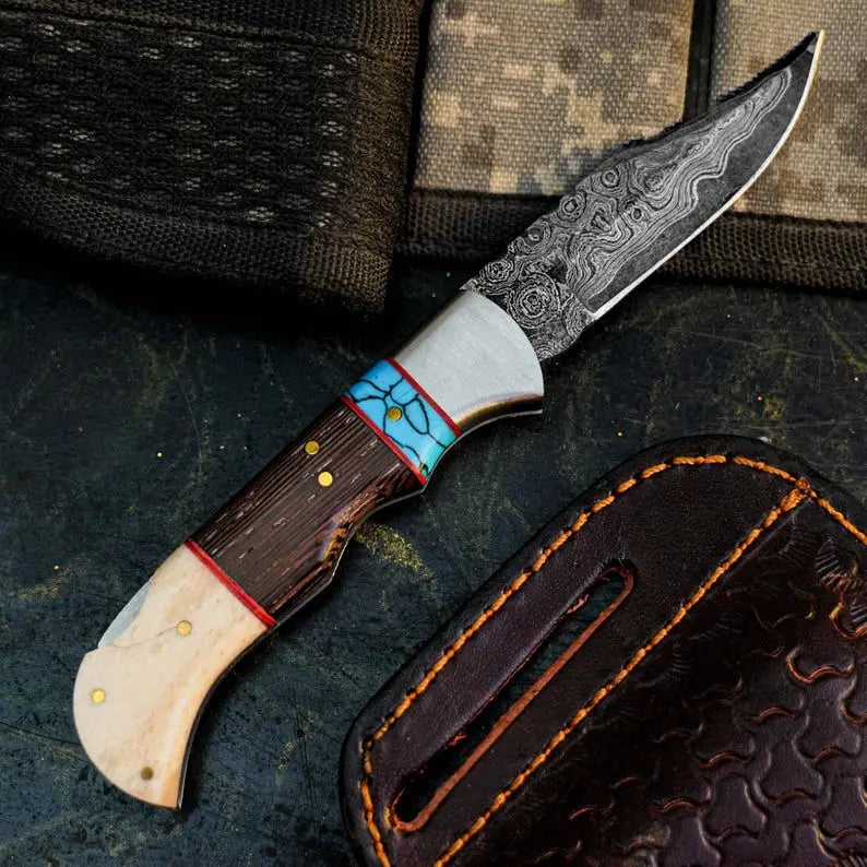 Damascus Hunting Pocket Knife with Camel Bone, Wenge & Resin Handle